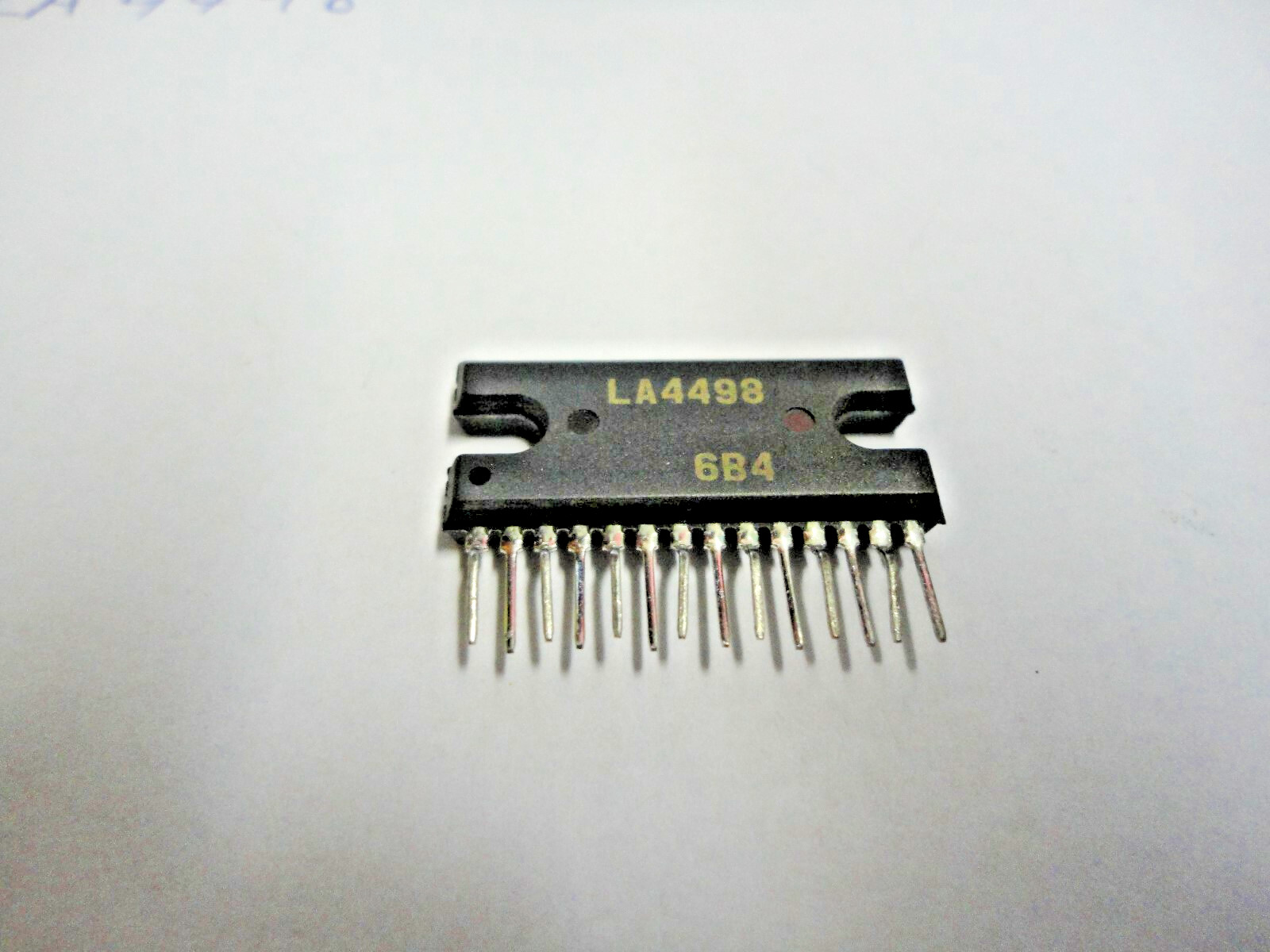 SANYO AUDIO IC LA4498 USED IN MANY MODELS, SHIPS FREE FROM USA TO USA ADDRESSES