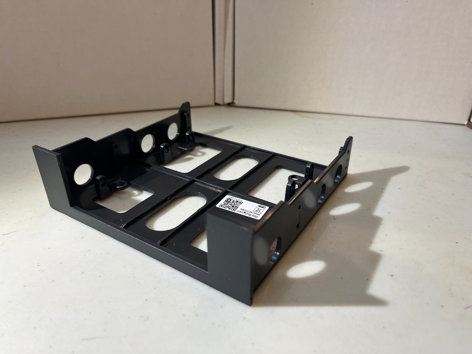 StarTech BRACKETFDBK 3.5in Hard Drive to 5.25in Front Bay Bracket Adapter