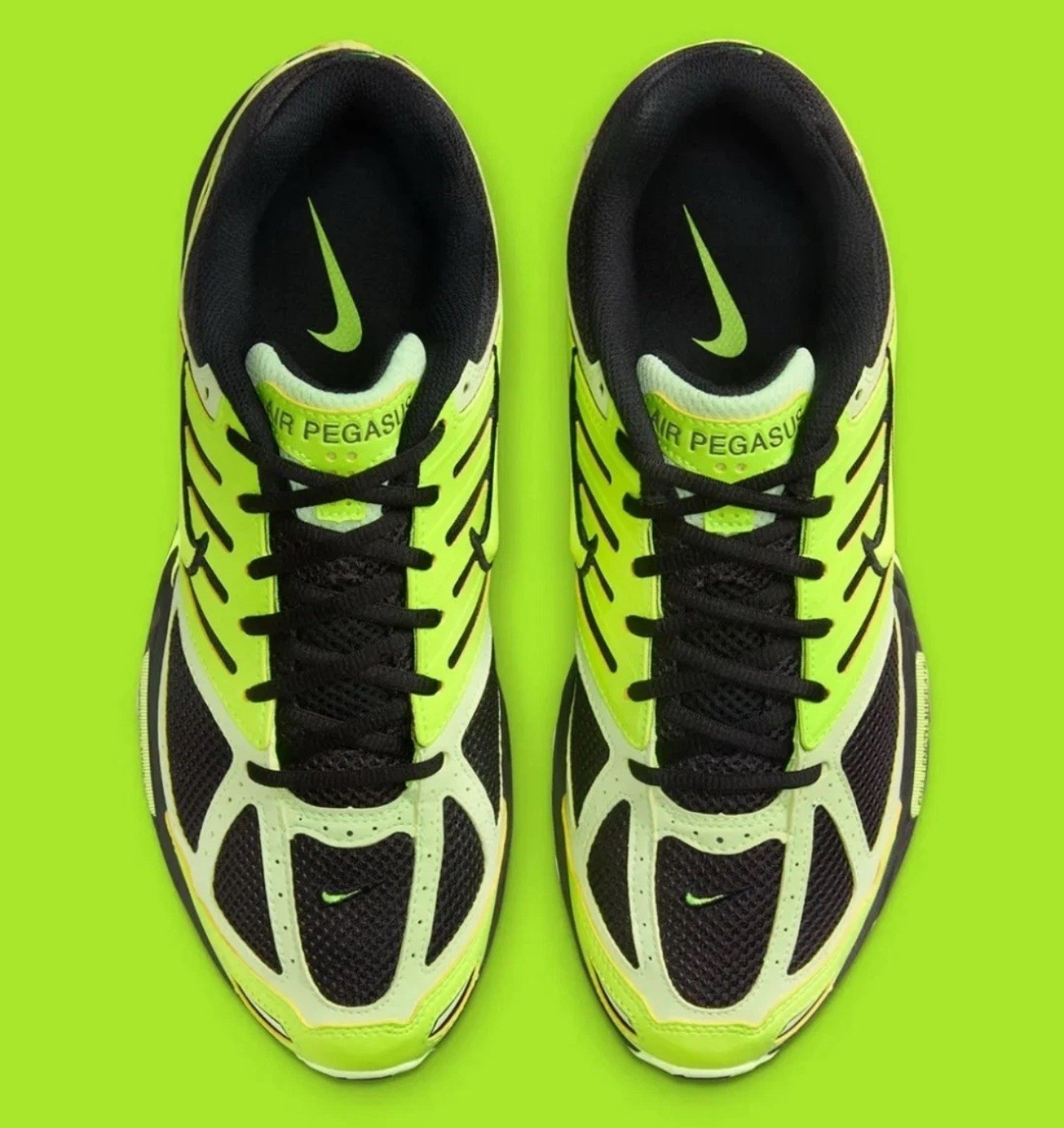 Nike Air Pegasus 2K5 Mens Size Volt Black Barely Volt HQ5403 700 Sneaker Shoes