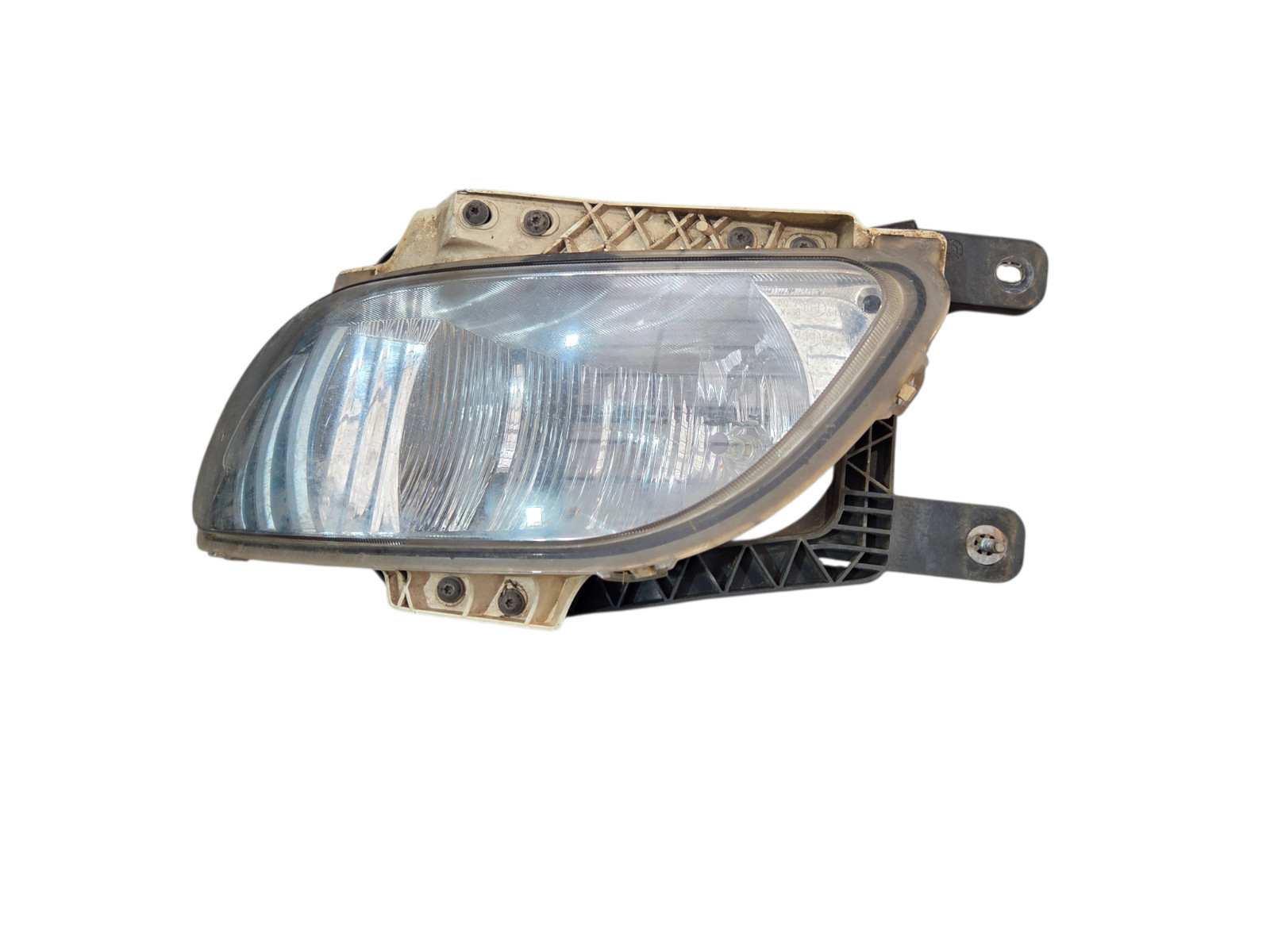 DAF LF CF FRONT LEFT N/S PASSENGER NEAR SIDE FOG LIGHT 2032707
