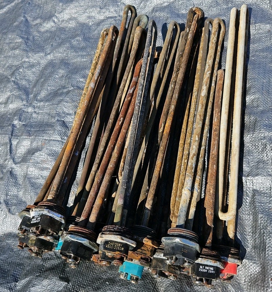 22 LOT OF USED RESISTIVE ELECTRIC WATER HEATER ELEMENTS AS-IS *READ*