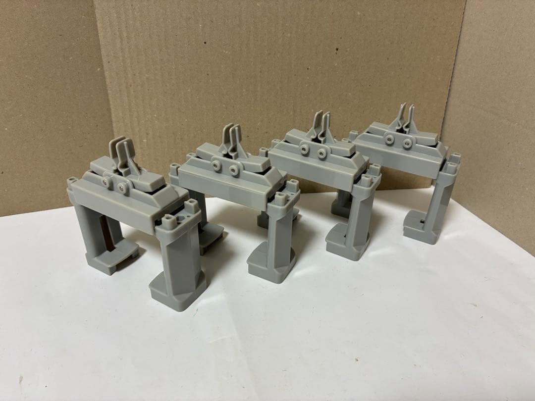 PLARAIL Rail Holder Block Bridge Pier Gray 4P Monorail Use Set of 4 Pack Age 15+