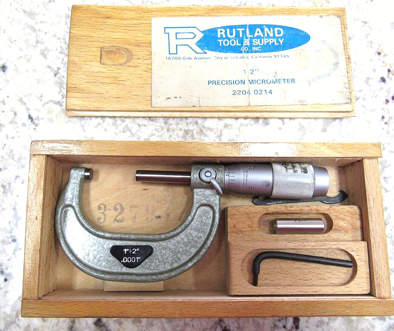 VIS Poland Outside Micrometer 1-2” w/ Case & Tools (.0001" Resolution)