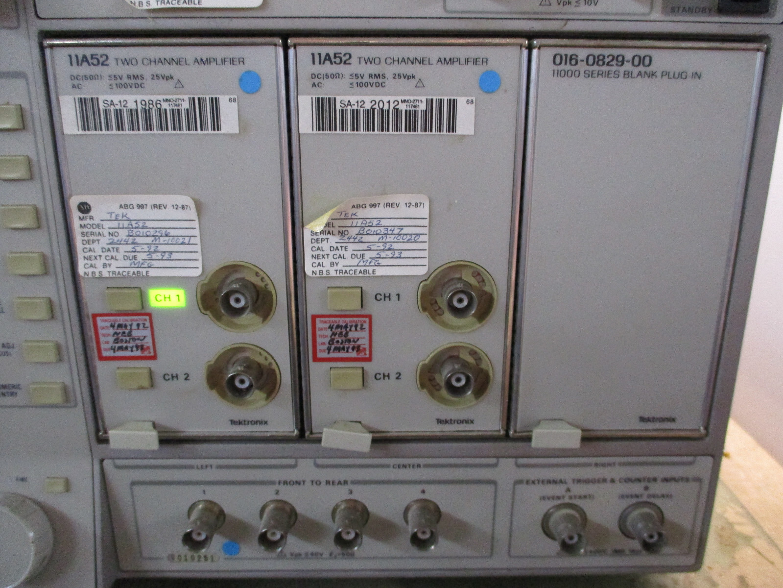 tektronix 11302 programmable oscilloscope 11a52 two channel amplifiers p [19-E]