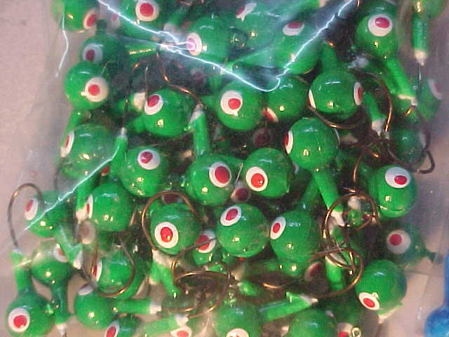 100 NEW SIZE 2 FLOATING JIG HEADS 1/4 WALLEYE JIGS OZ. ASSORTMENT #11
