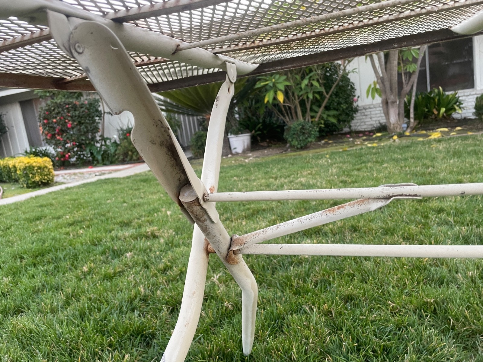 Salterini Folding Outdoor Dining Table by Rid-Jid