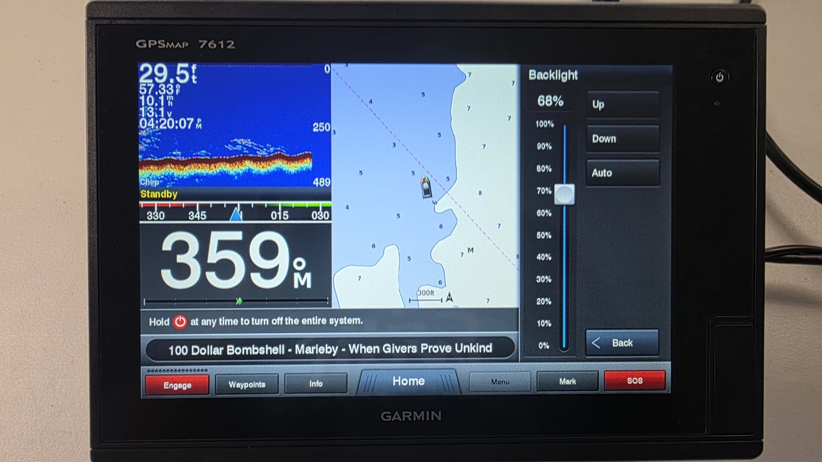 Garmin GPSMAP 7612 Chartplotter Fishfinder Touchscreen w/ Mount & Cable Tested