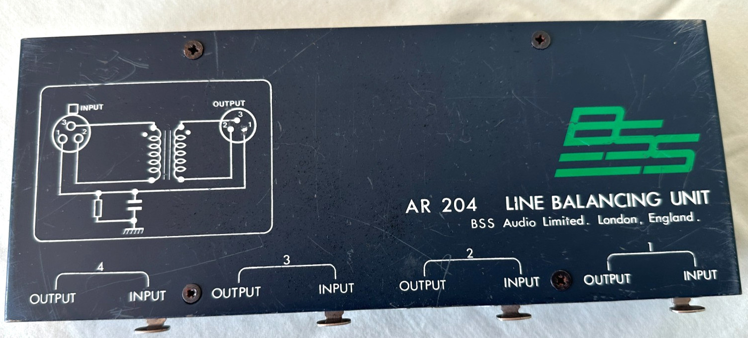 BSS BROOK SIREN  AR 204 Quad Line Balancing Unit  4 IN X 4 OUT   15 HZ TO 25 K