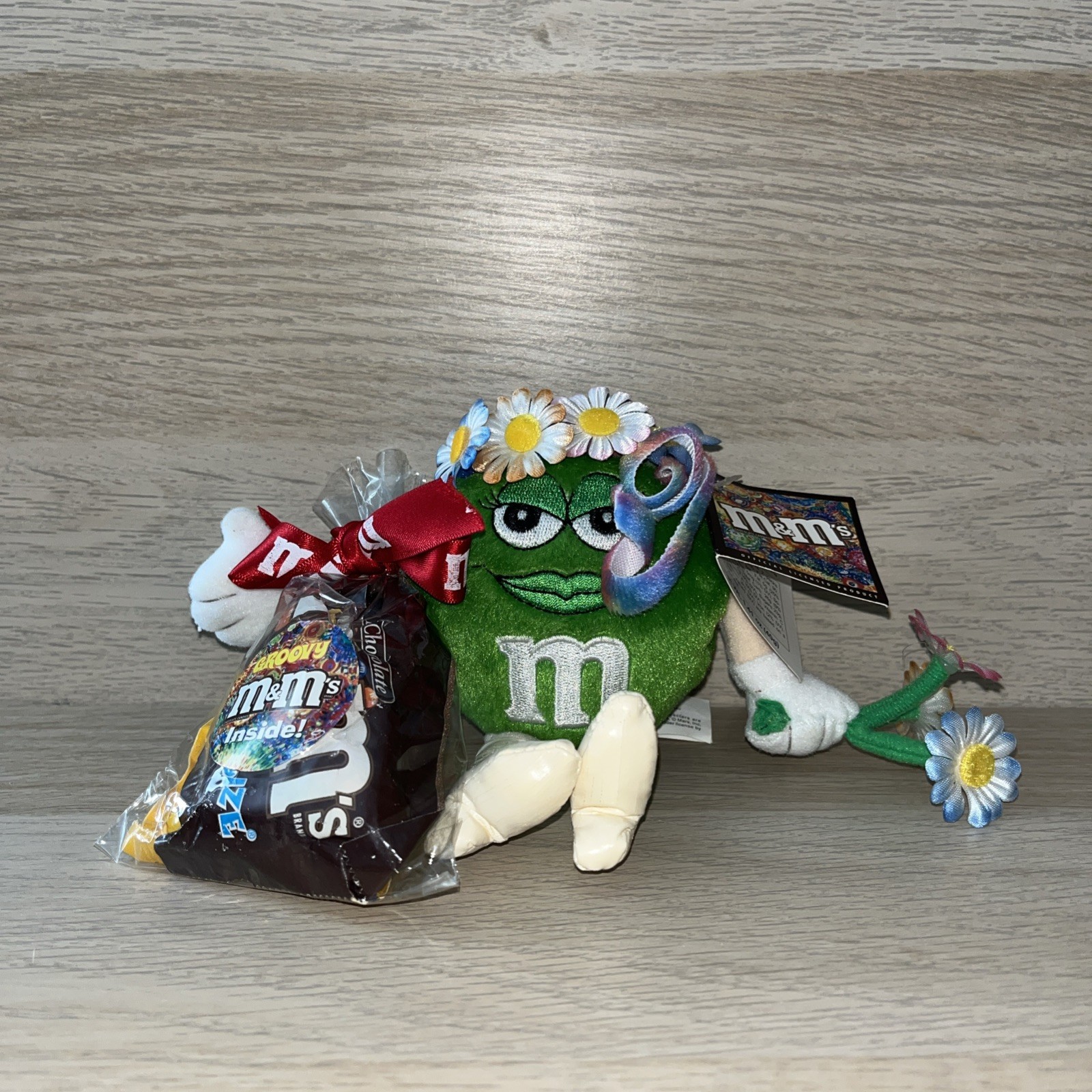 VTG 2003 M&M's Green Plush Flower Hippie Tie Dye Vintage Collectible Toy (NOS)