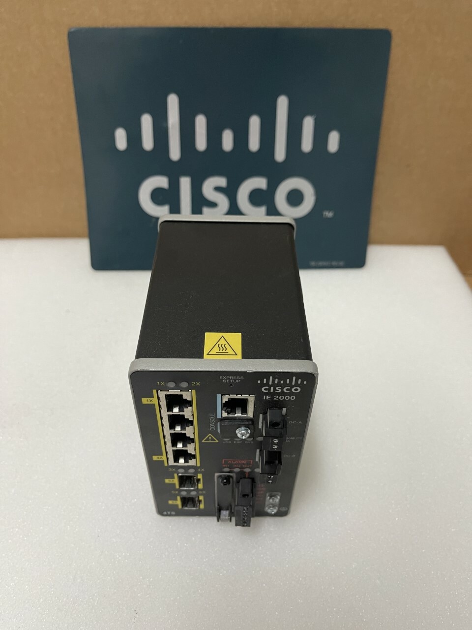 Cisco IE-2000-4TS-B Industrial Network Switch Managed Fast Ethernet