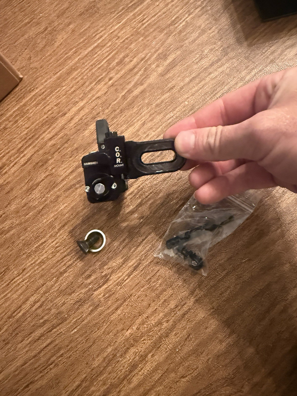 Hamskea Epsilon Arrow Rest C.O.R Mount Technology Universal Mount