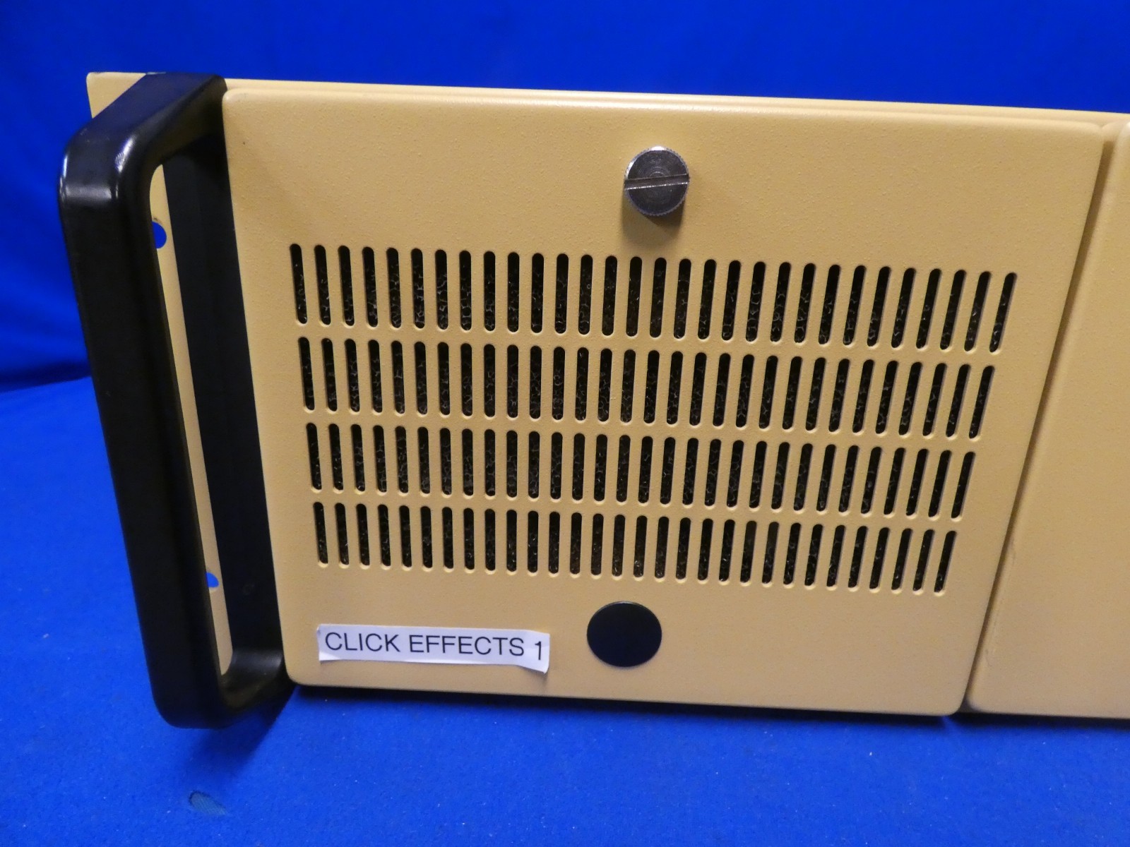 Click Effects Crossfire Broadcast Server for Parts (No Operating System)
