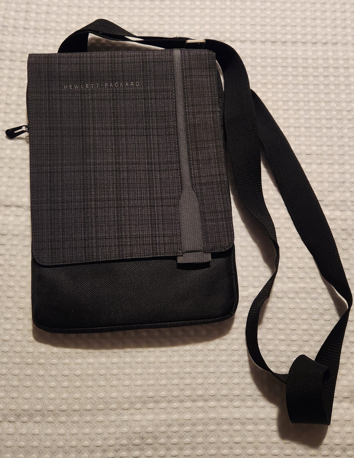 Hewlett Packard Laptop Crossbody Carry Bag 13x9 Brand New without Tags