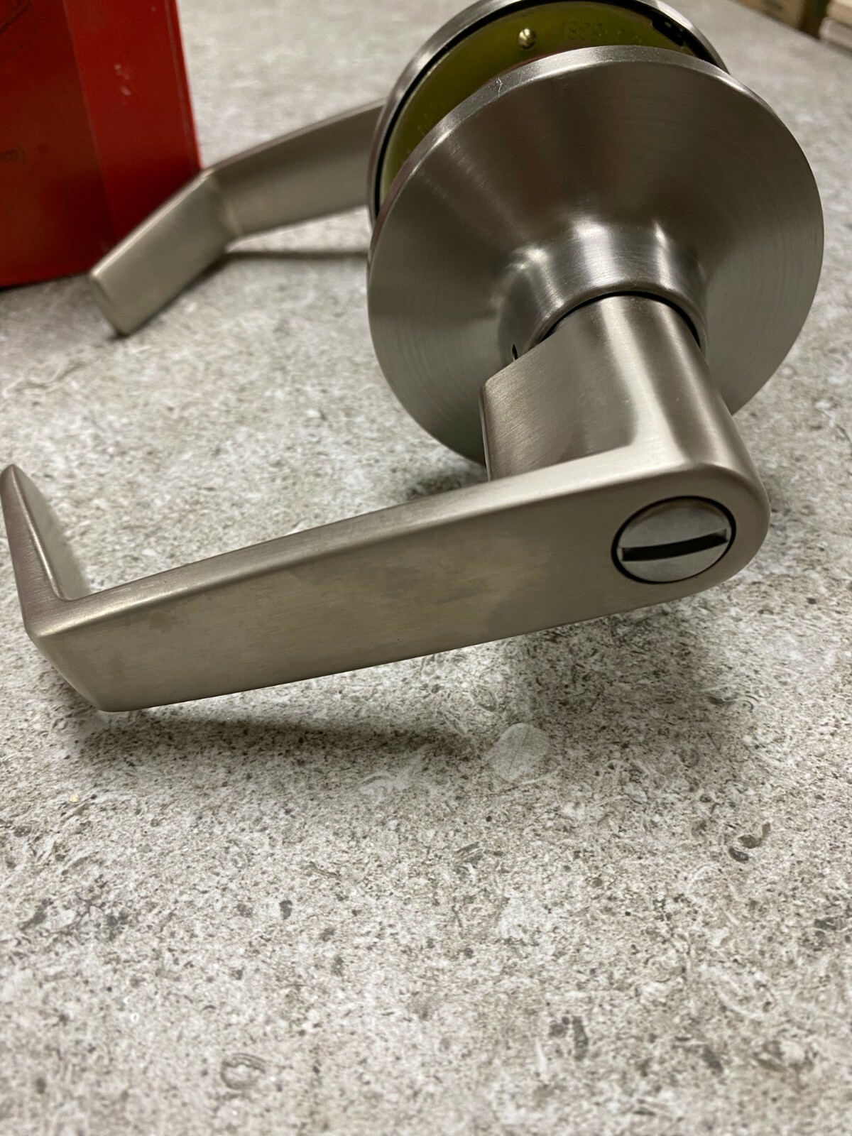 Pamex Cambridge FL361B G2 Privacy Lock in Satin Stainless Steel