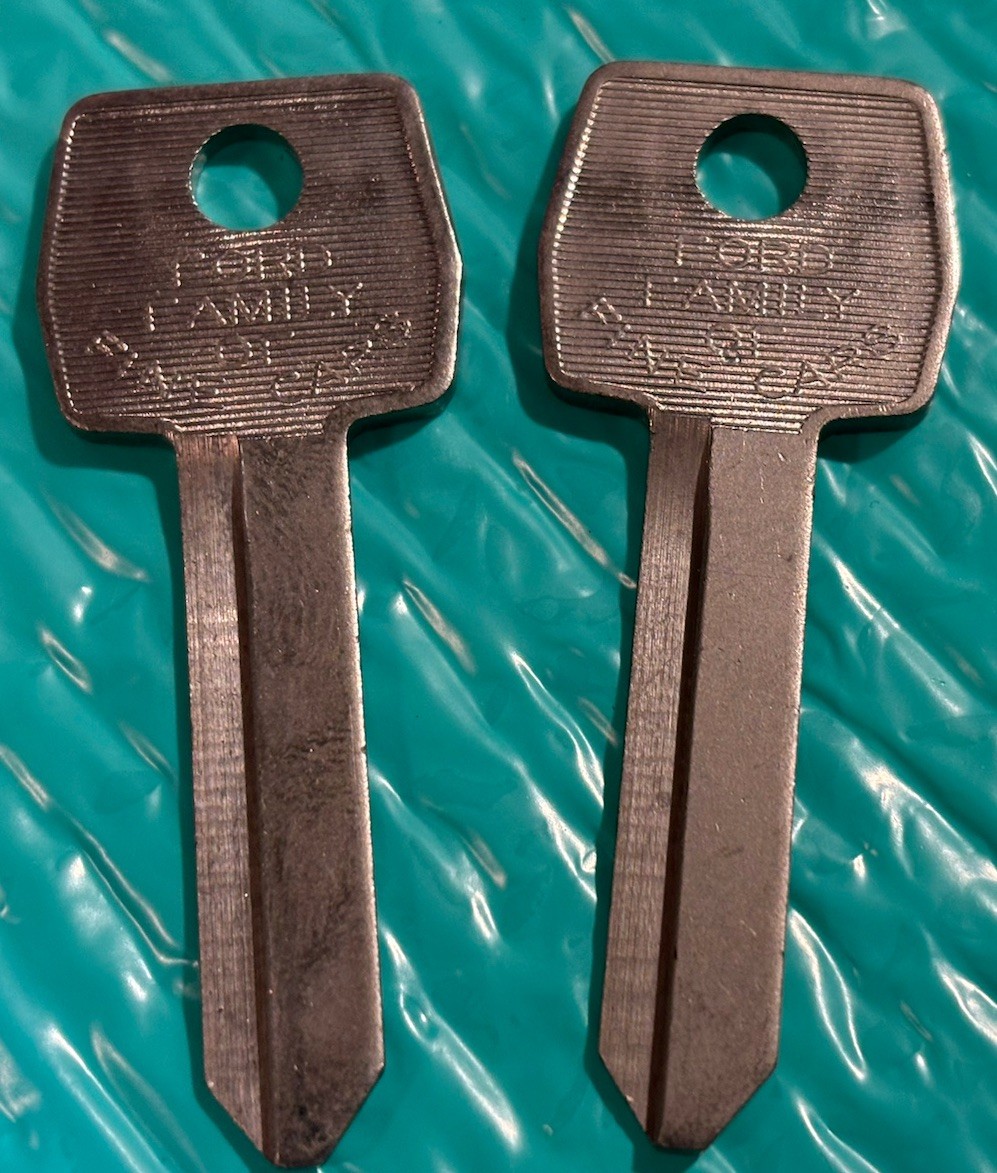 H-51    Curtis  brand key blanks, H51 , locksmith, Set of 2