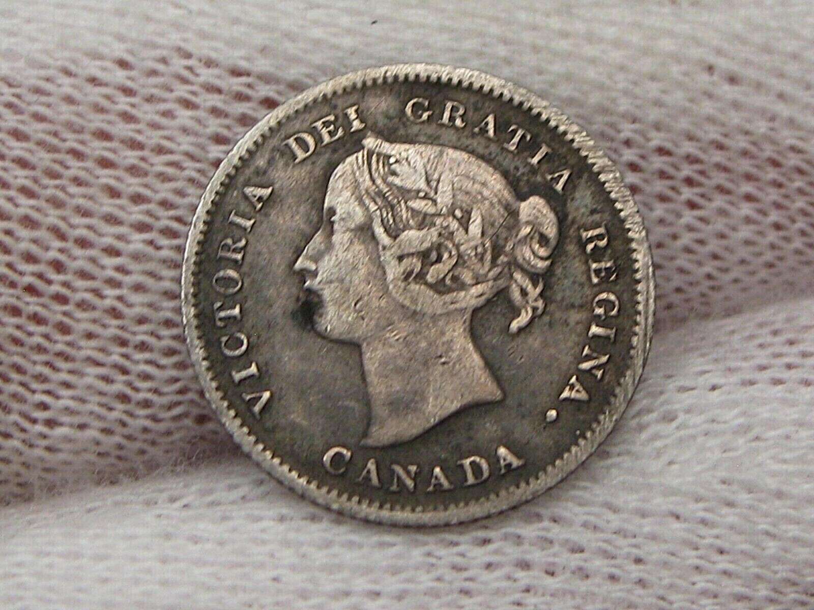 1899 Silver 5¢ Five Cent CANADA.  #10