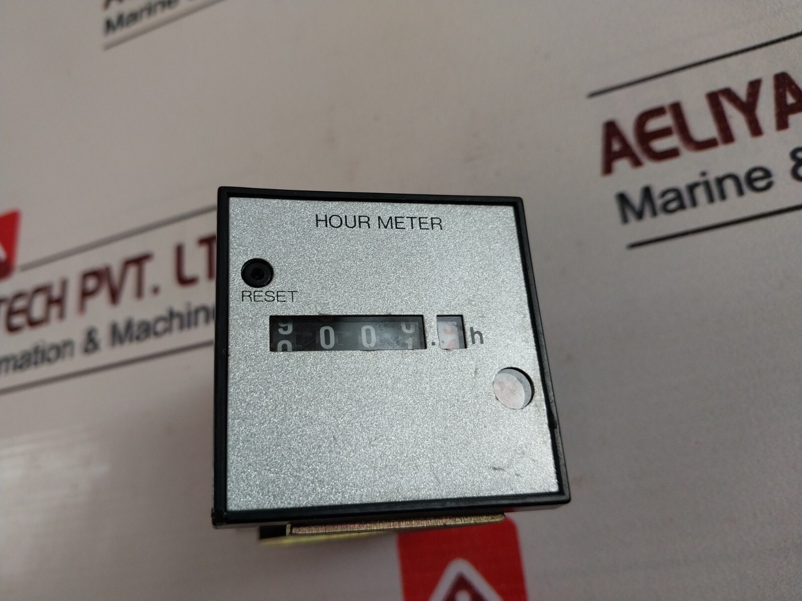 Matsushita Electric TH241S Hour Meter 100V AC