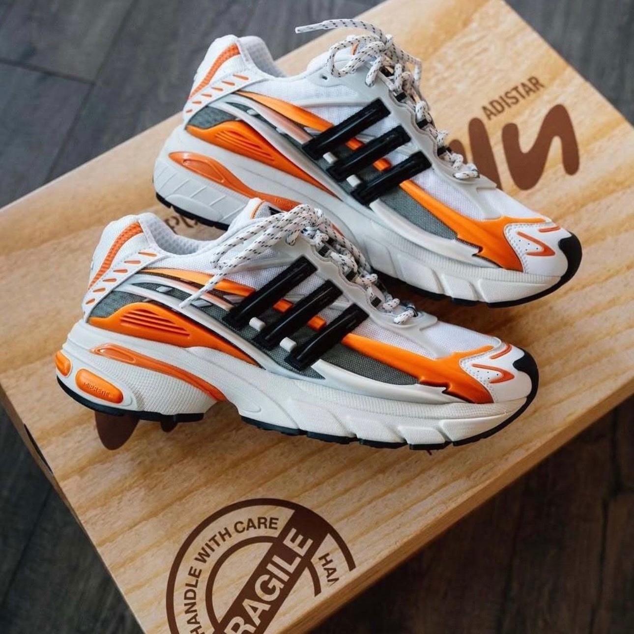 Pharrell Williams × adida s Adistar Jellyfish Focus Olive JP9261