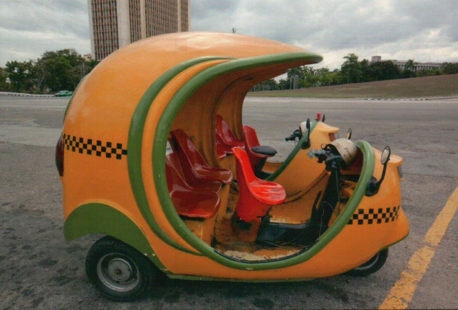 Small Cuban Taxi in Havana Cuba Yellow Cab Automobile Auto Car Cubano - Postcard
