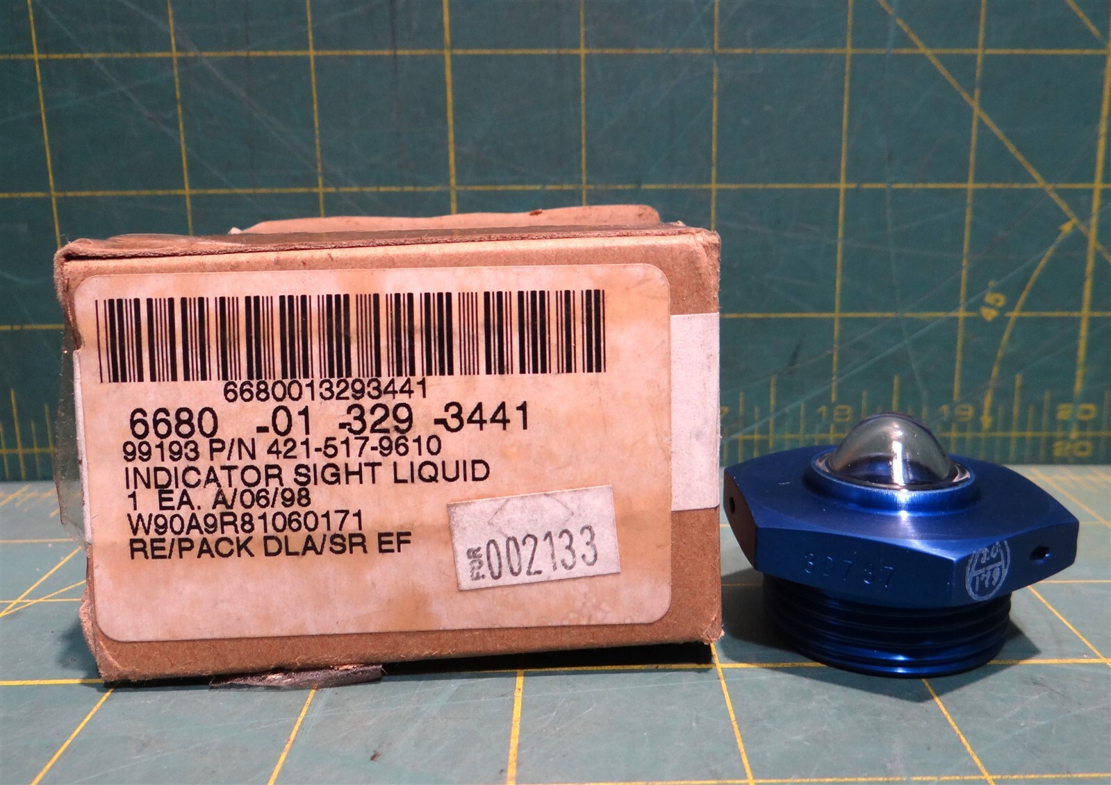 Honeywell Liquid Sight Indicator P/N 421-517-9610 NSN 6680-01-329-3441