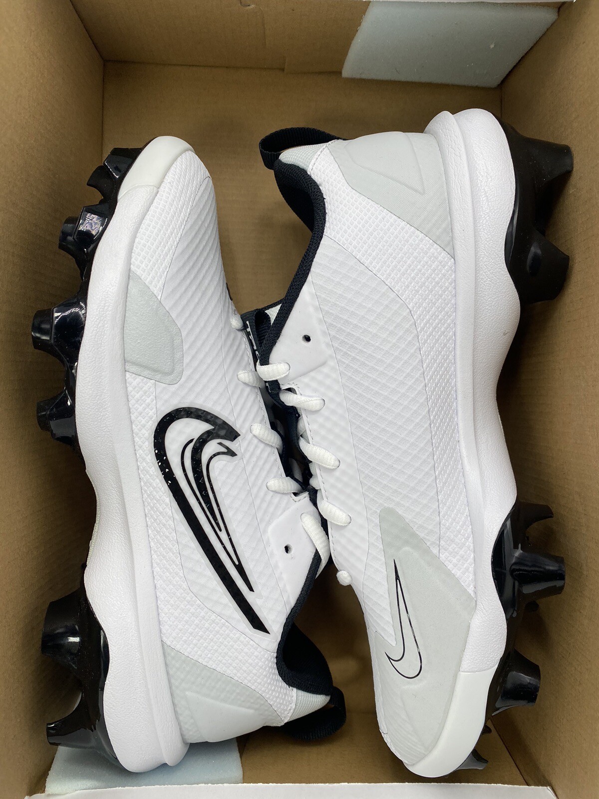 Nike Force Trout 9 Pro MCS BG White Black Shoes (FB6340 100) Men's Size 5.5Y