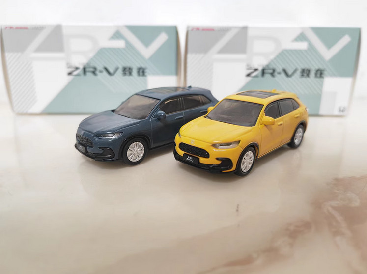 Original Factory 1/64 Scale GAC HONDA ZR-V SUV Alloy Model Car Gifts 2 Color