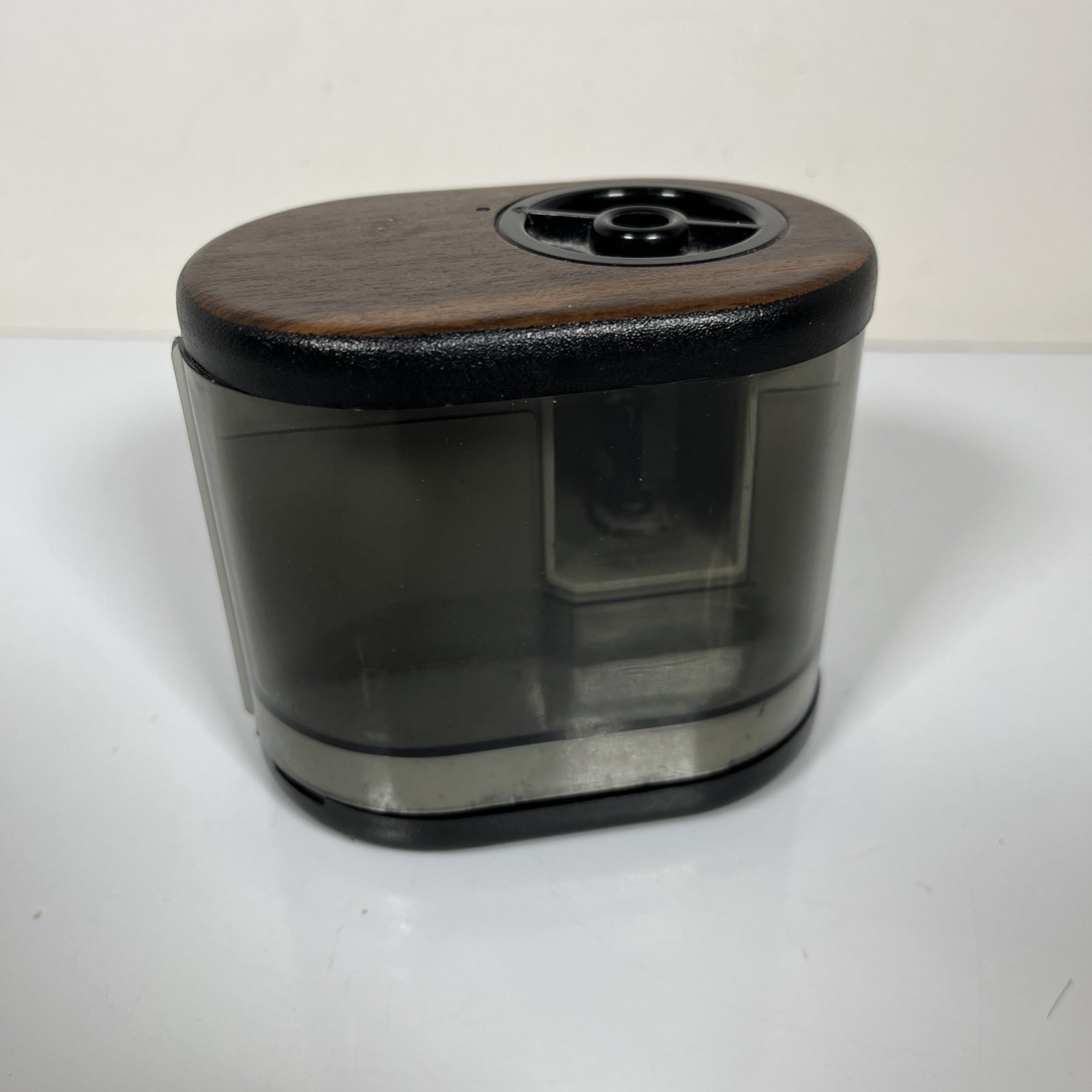 Vintage JOHN Cordless Battery-Operated Electric Pencil Sharpener 7766