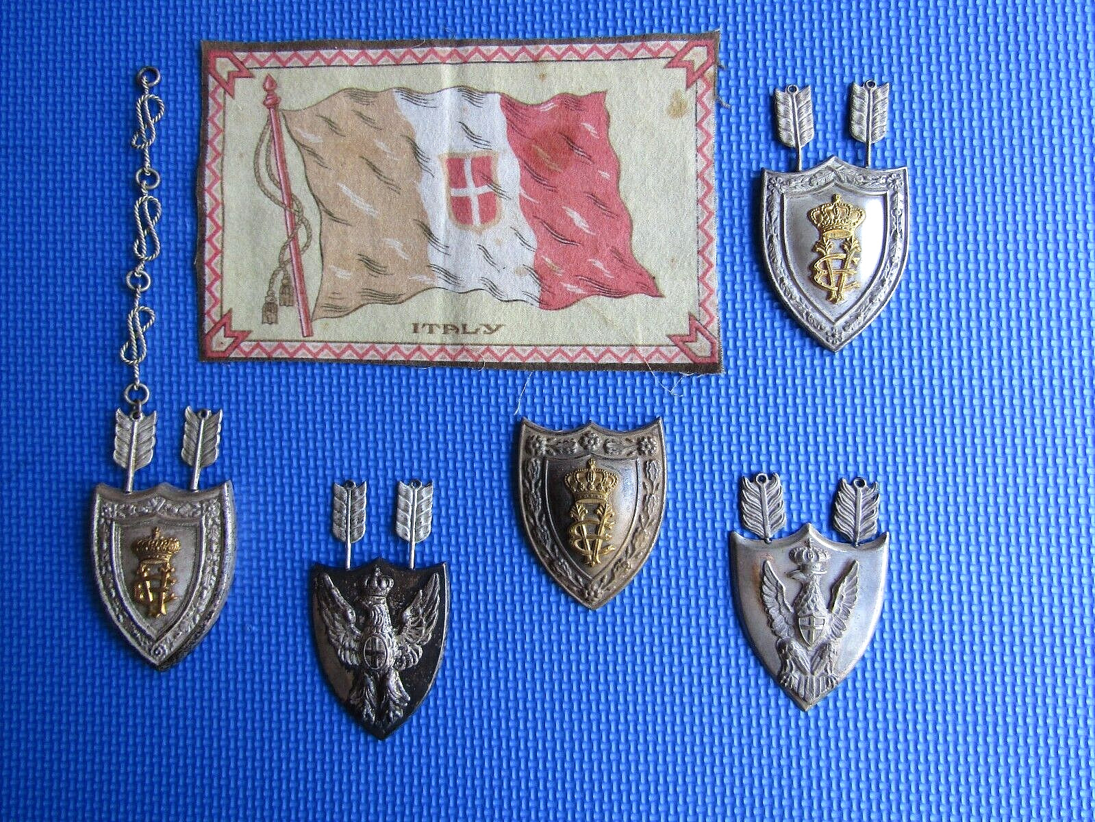 Royal Italian Army Bandolier Emblems. 1934