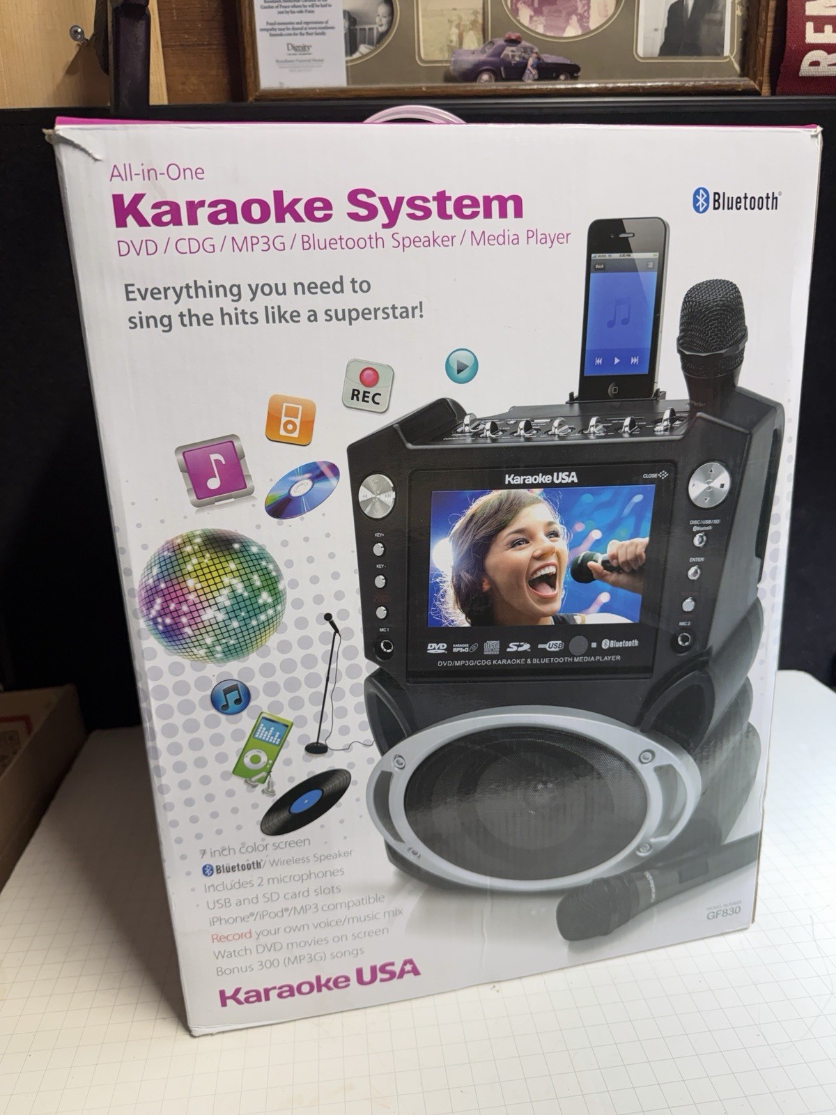 Karaoke USA GF830 All in One Karaoke System with 7" TFT Color Screen, Bluetooth