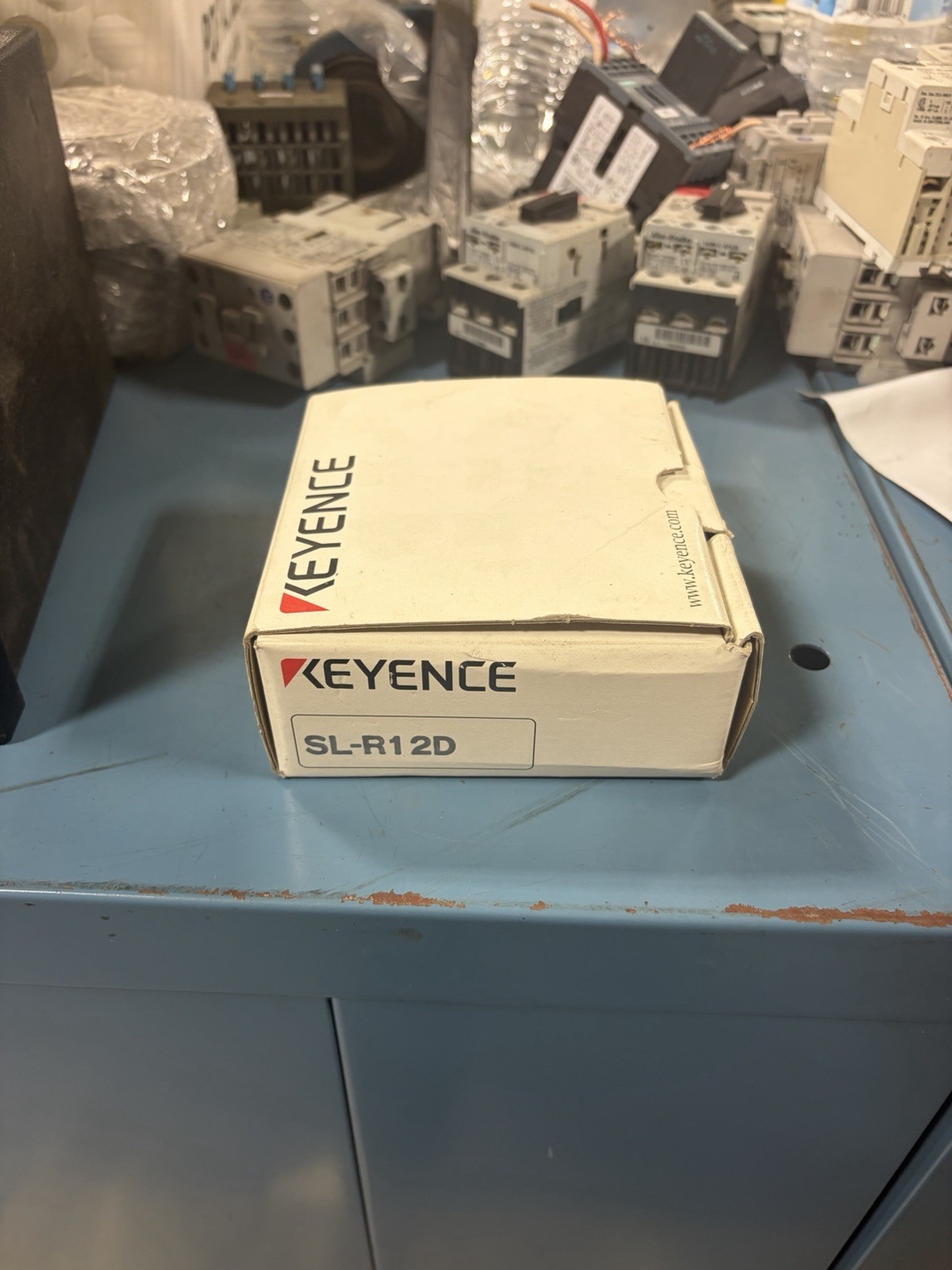 NEW Keyence SL-R12D Status Display Unit