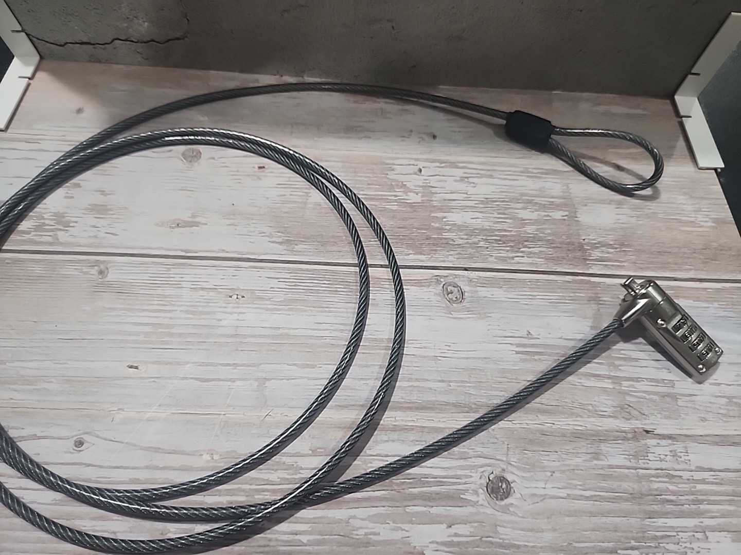 Targus Defcon CL Laptop Cable Lock