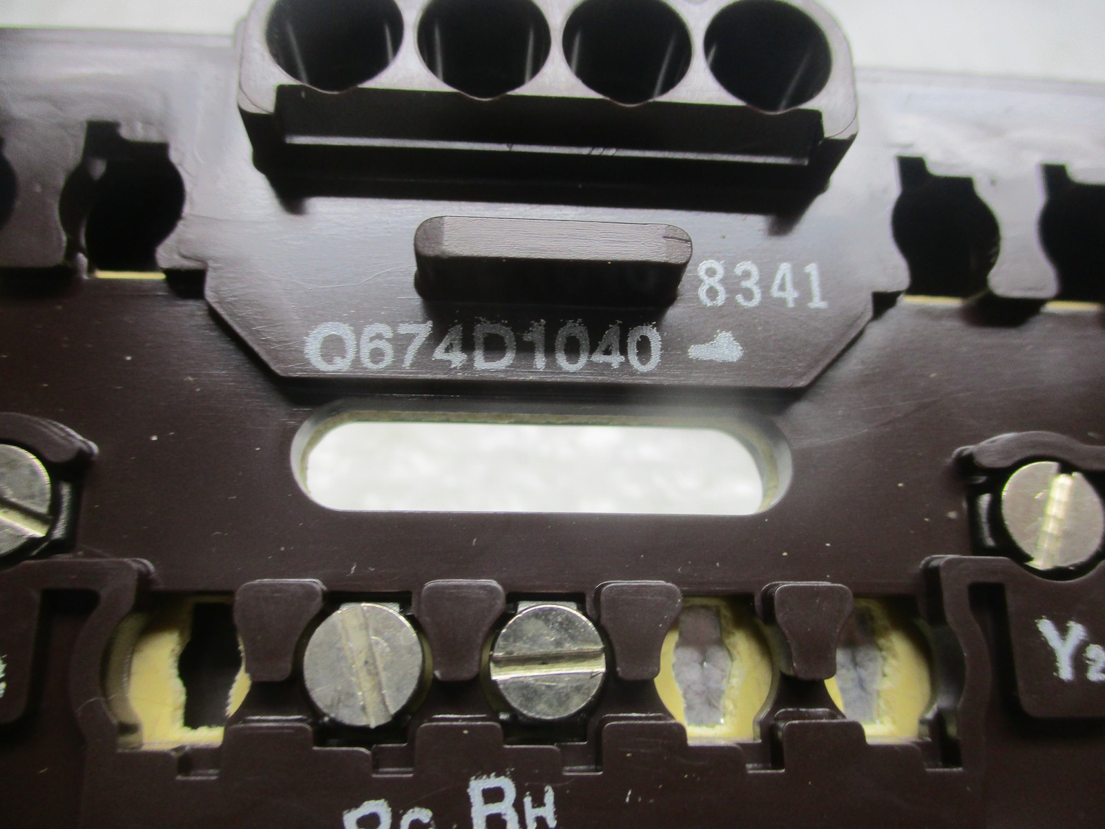 TRADELINE Q674D1040 THERMOSTAT SUBBASE NSNP