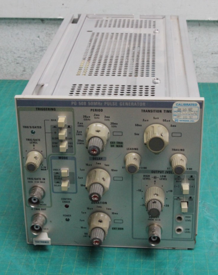 Tektronix PG508 50MHz Pulse Generator Unit