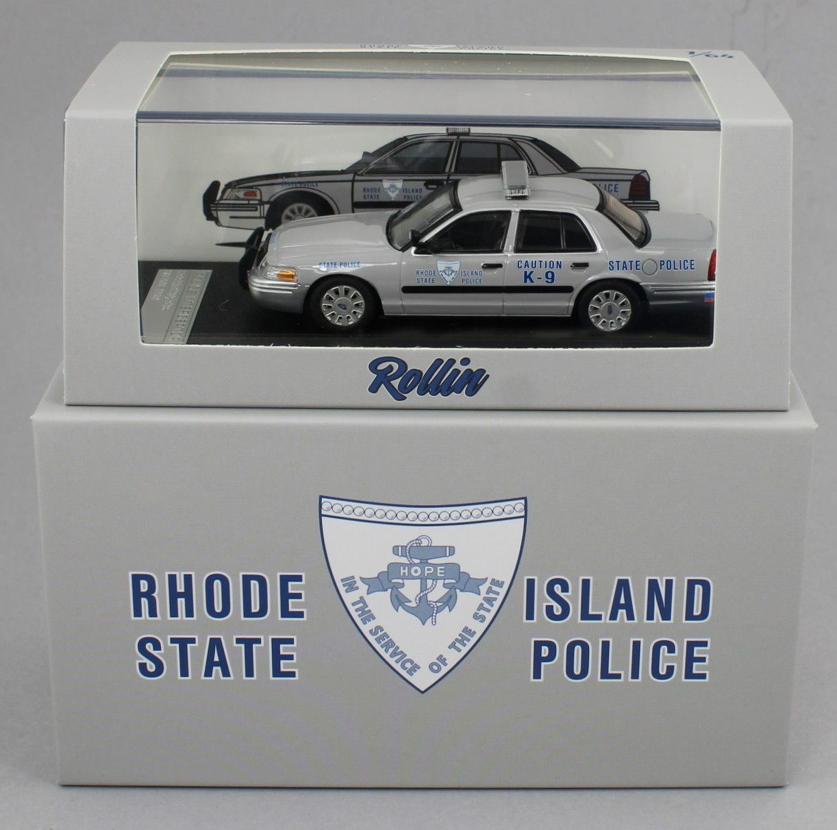 1:64 *ROLLIN DIECAST* Rhode Island *STATE POLICE* FORD CROWN VICTORIA NIB