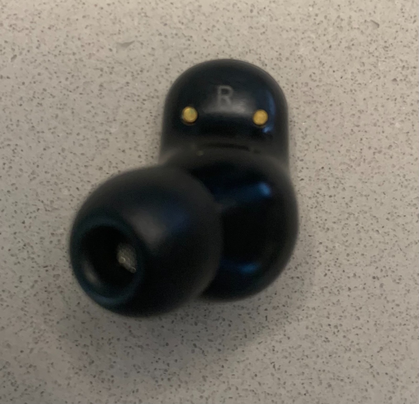blx wireless bluetooth earbuds: barely used excellent condition