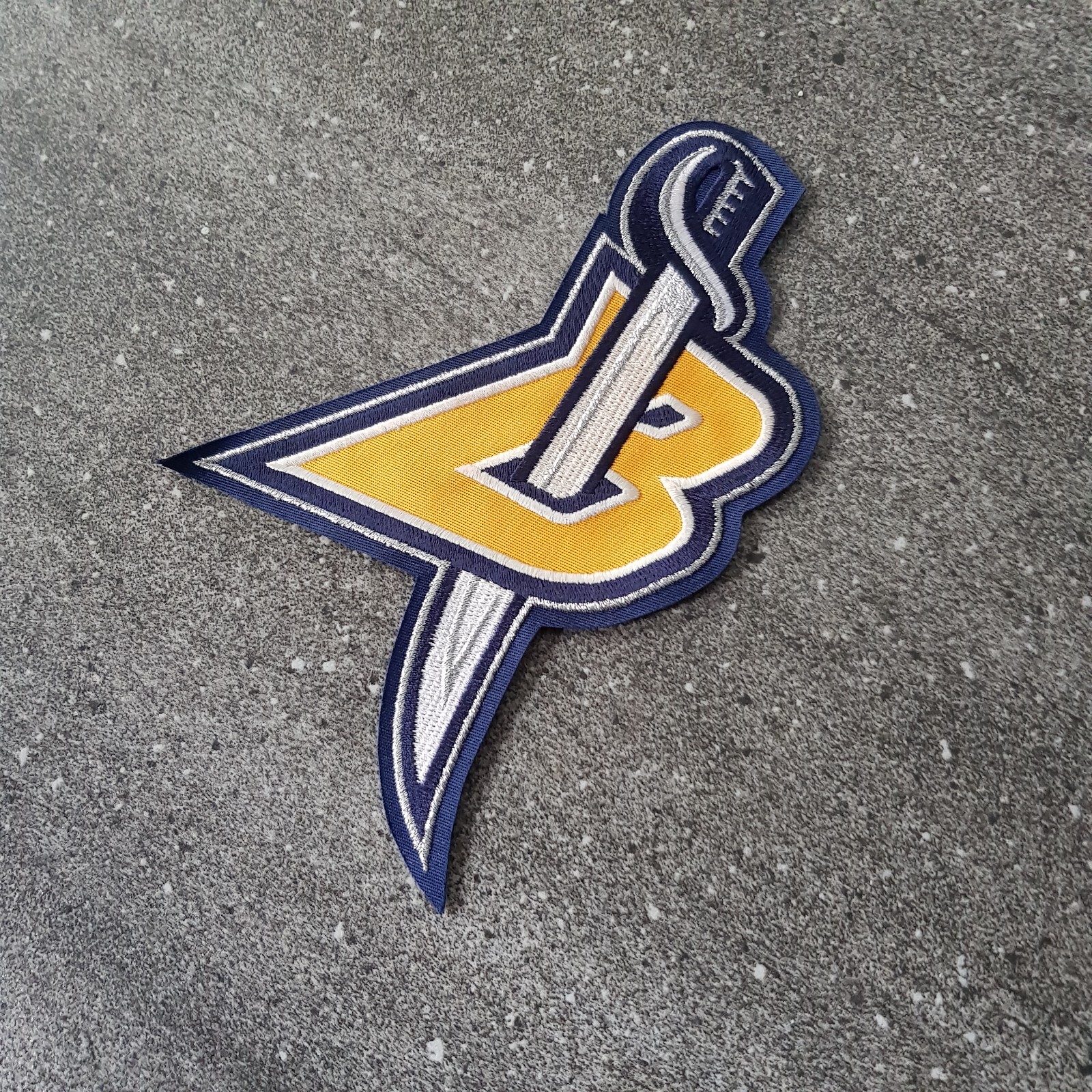 2pcs Shoulder Patch Buffalo Sabres Badge Logo For Jersey