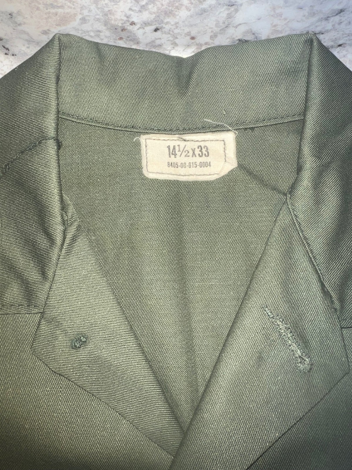 US Army shirt, utility OG 507 original new no tag, 14 1/2 x 33, circa 70-80s