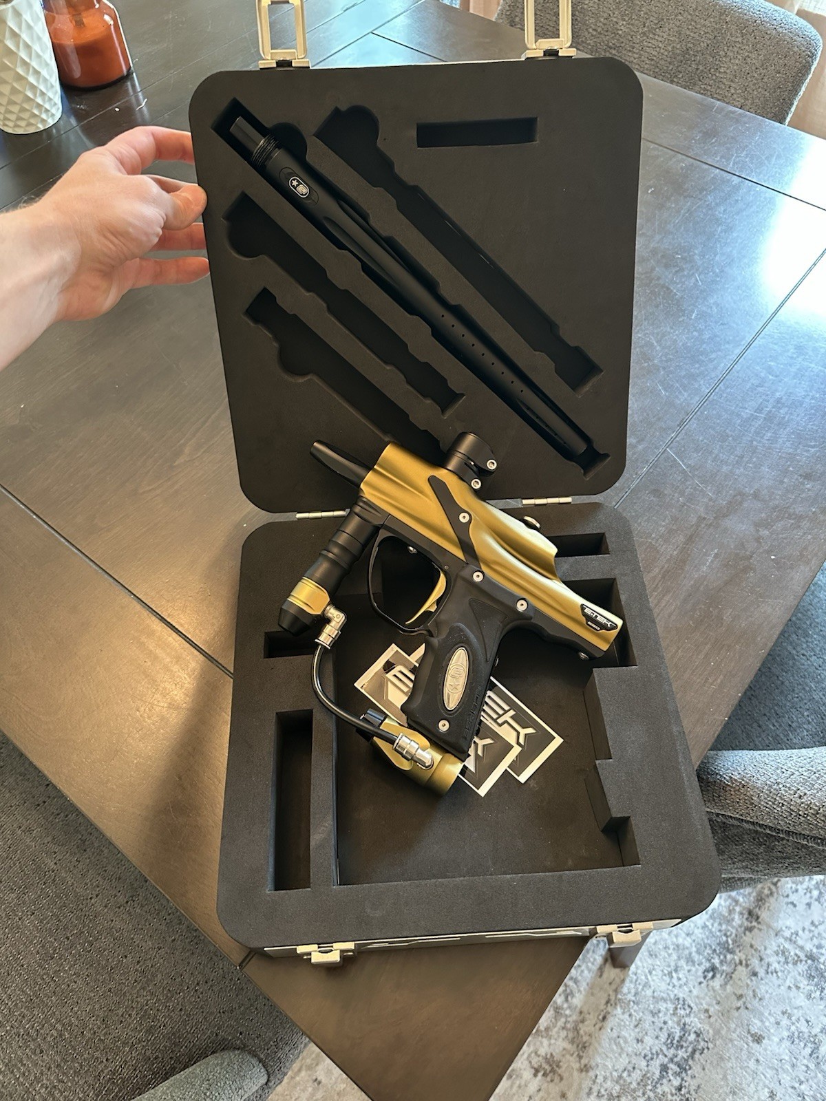 PLANET ECLIPSE ETEK 1 EGO Paintball Gun W/ Case, Gold Black Original NICE !