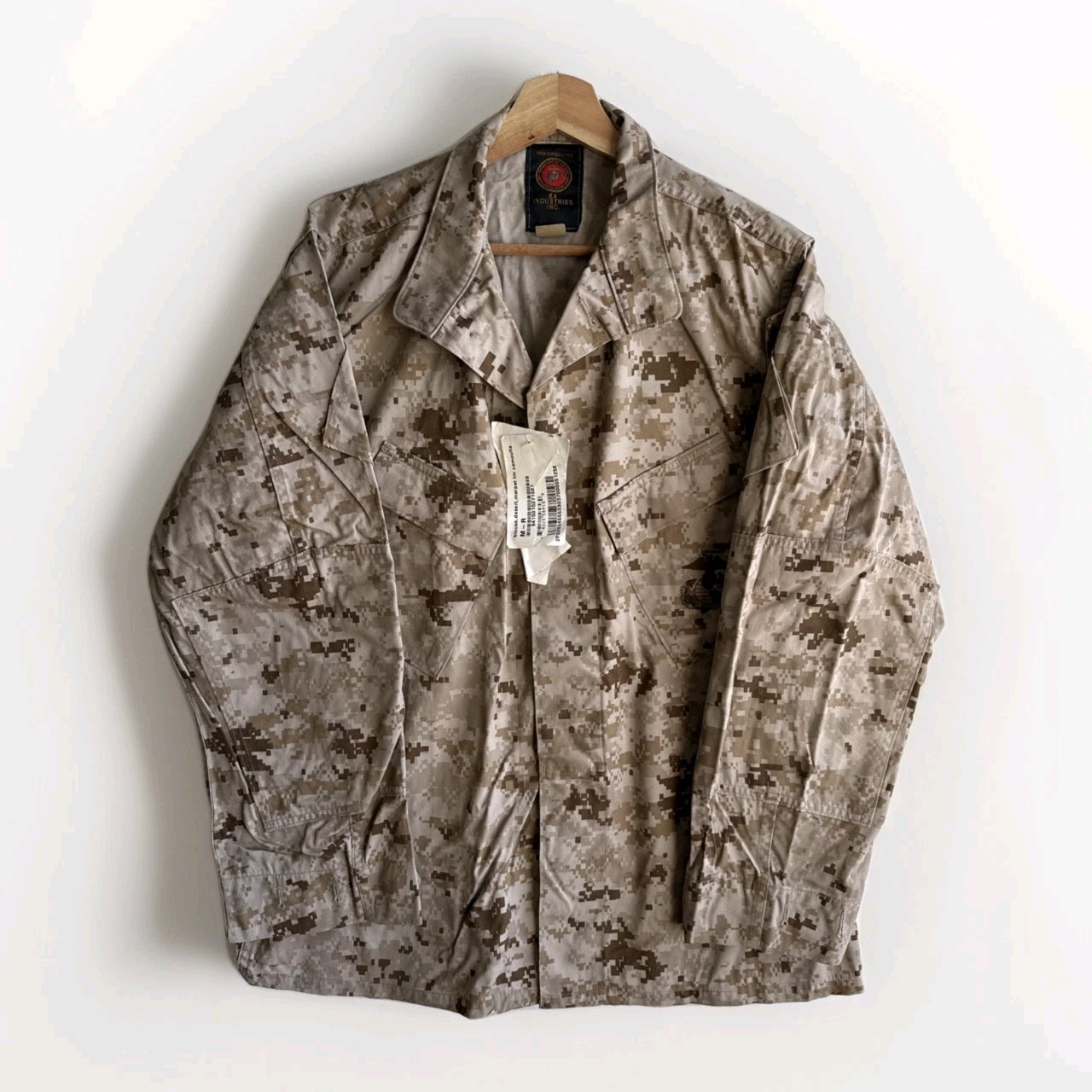 EA Industries Inc US Marine Jacket Men's Medium Regular Desert Camouflage NWT