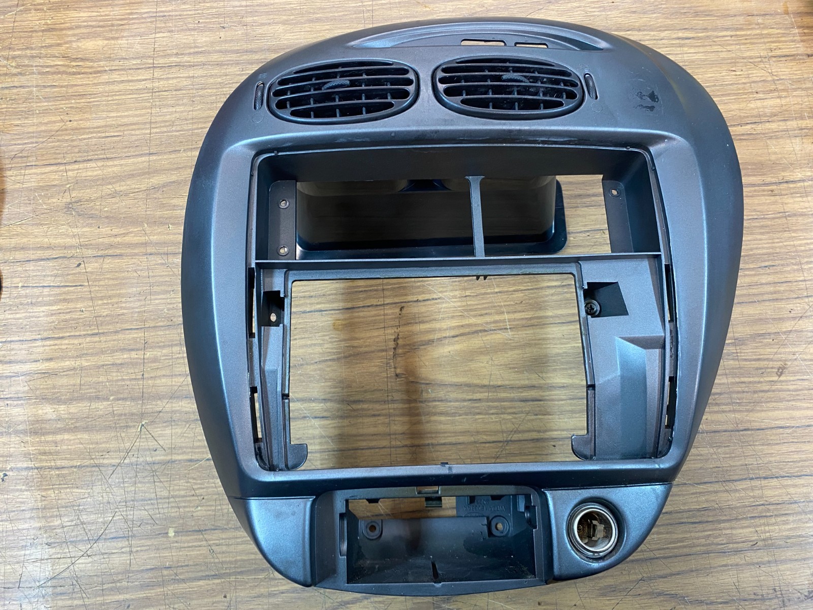 Ford Falcon AU S2, S3 Interior Dash A/C Stereo Fascia Trim