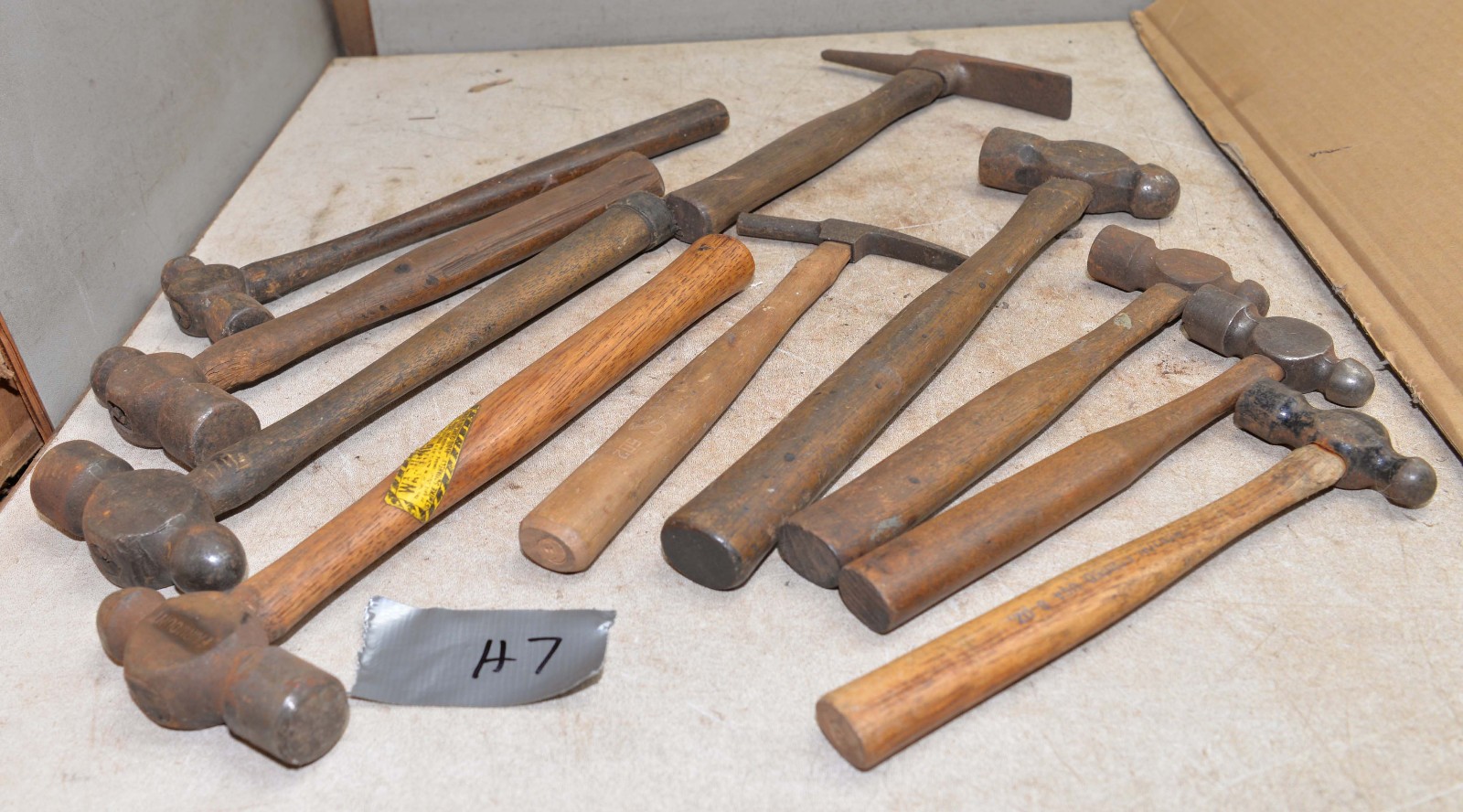 10 antique US made blacksmith auto body Fairmont hammer collectible tool lot H7