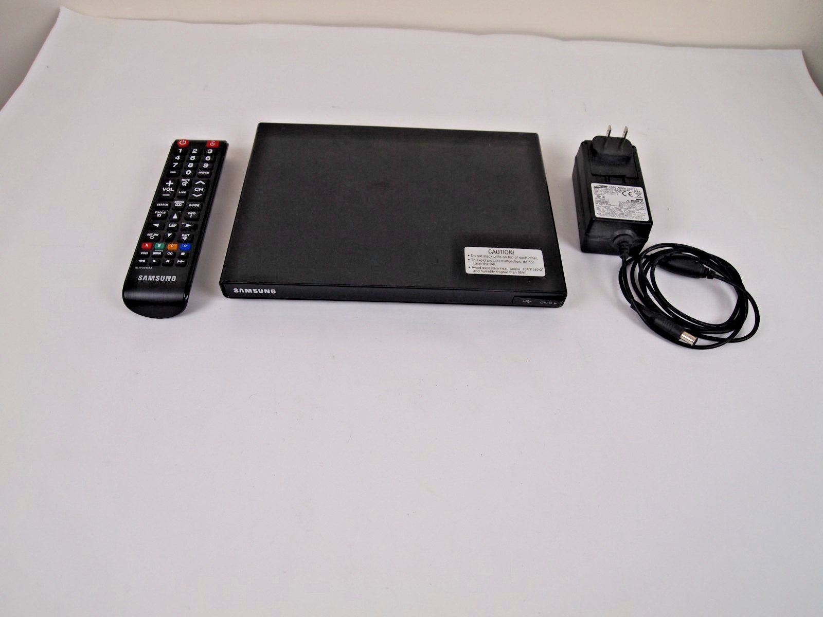 Samsung GX-SM530CF Digital Media Player Remote AC/DC Adapter