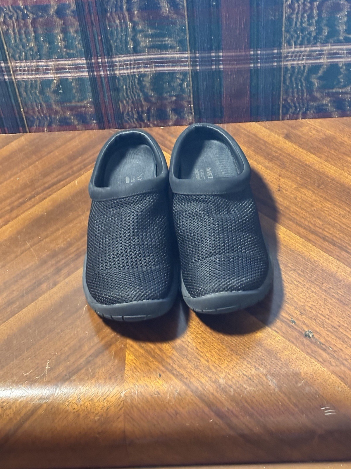 Merrill  Select Fresh Women’s Black Clogs Size 10