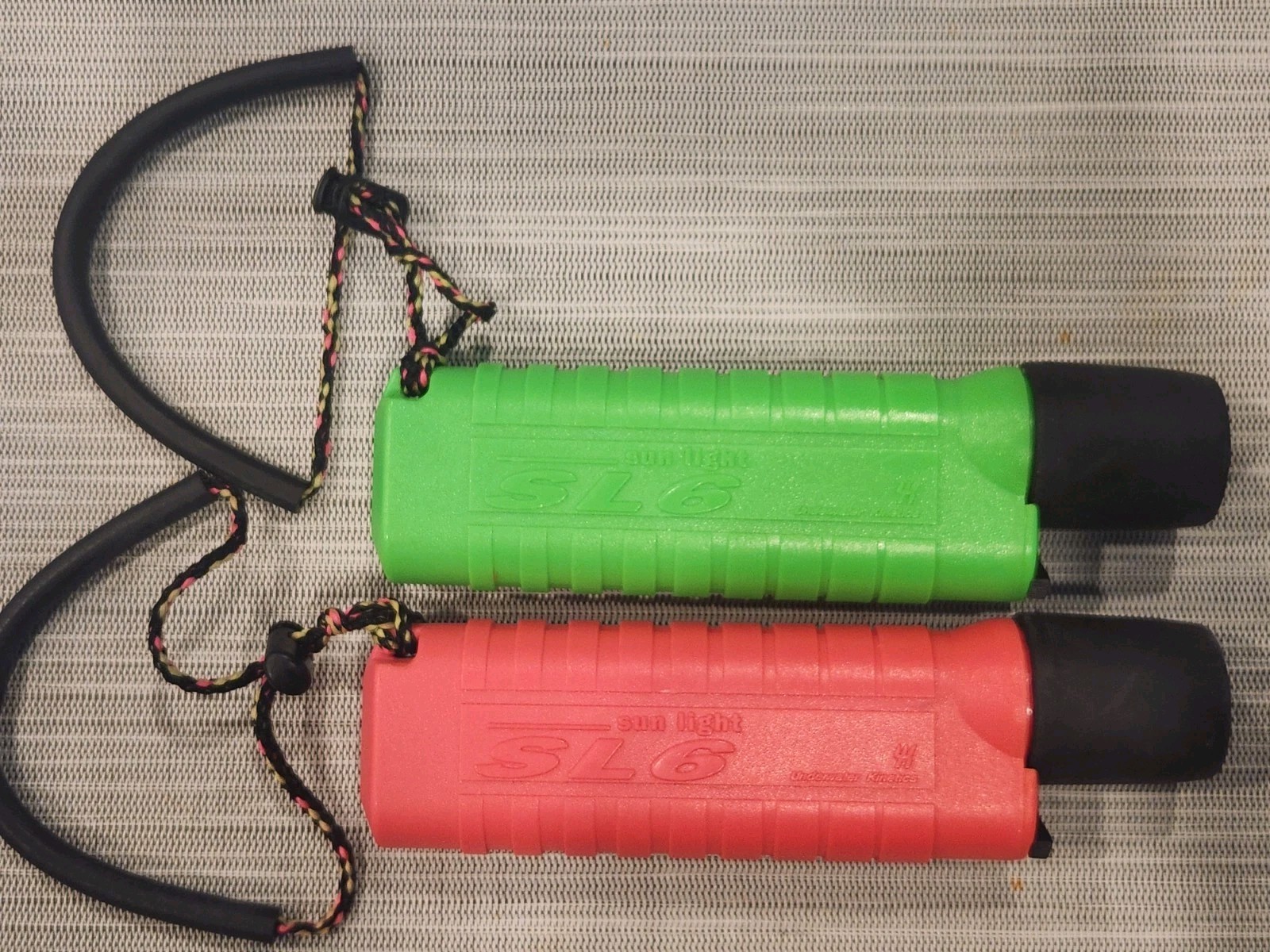 Scuba Underwater ics SL6 Xenon Flashlight Underwater Scuba Diving- His and Hers!