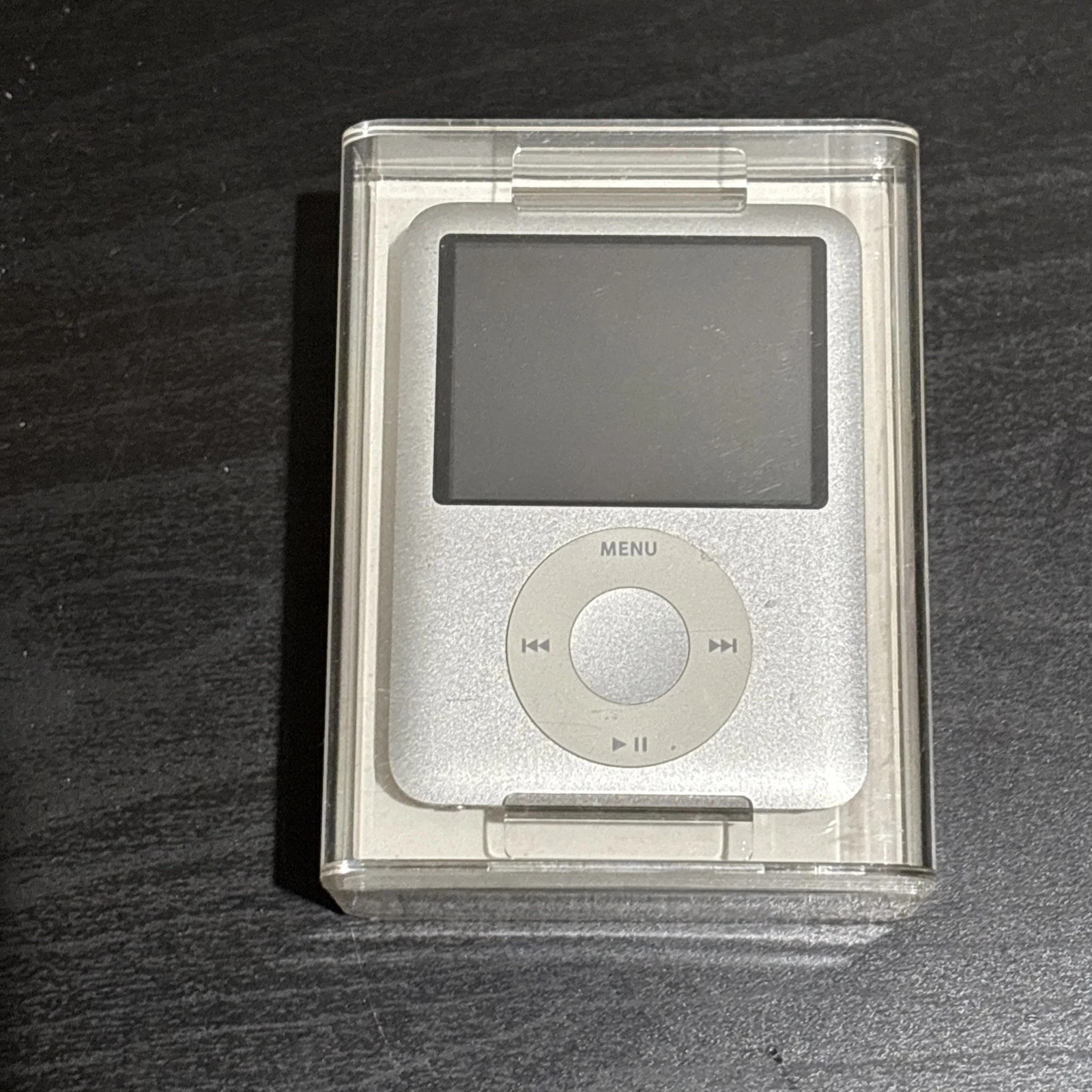 New Sealed iPod Nano 3rd Gen A1236 4GB Siliver Compact Retro Media Player