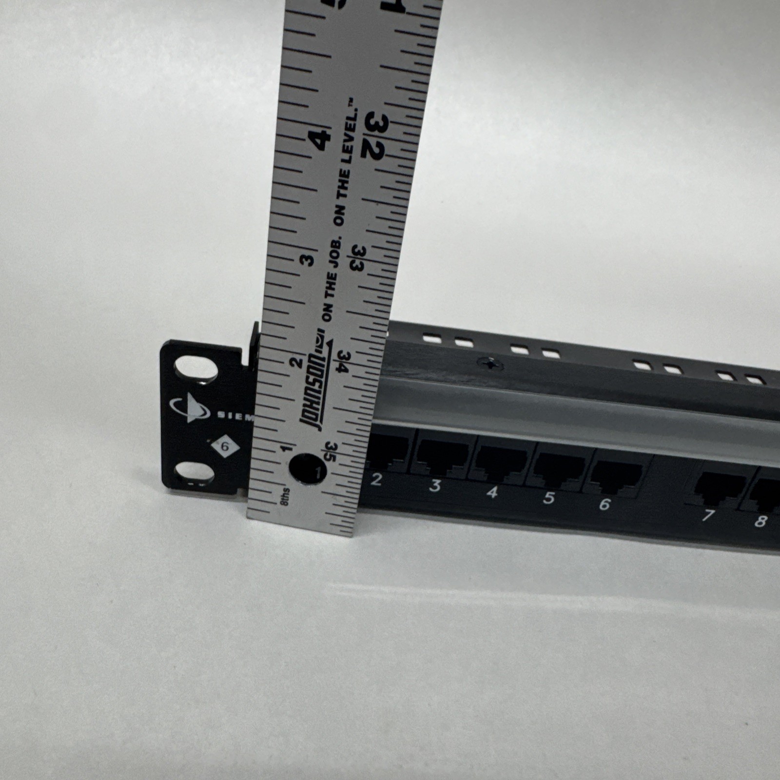 Siemon HD6‑24 24‑Port Flat High Density Cat6 Patch Panel • RJ45 110 Punchdown