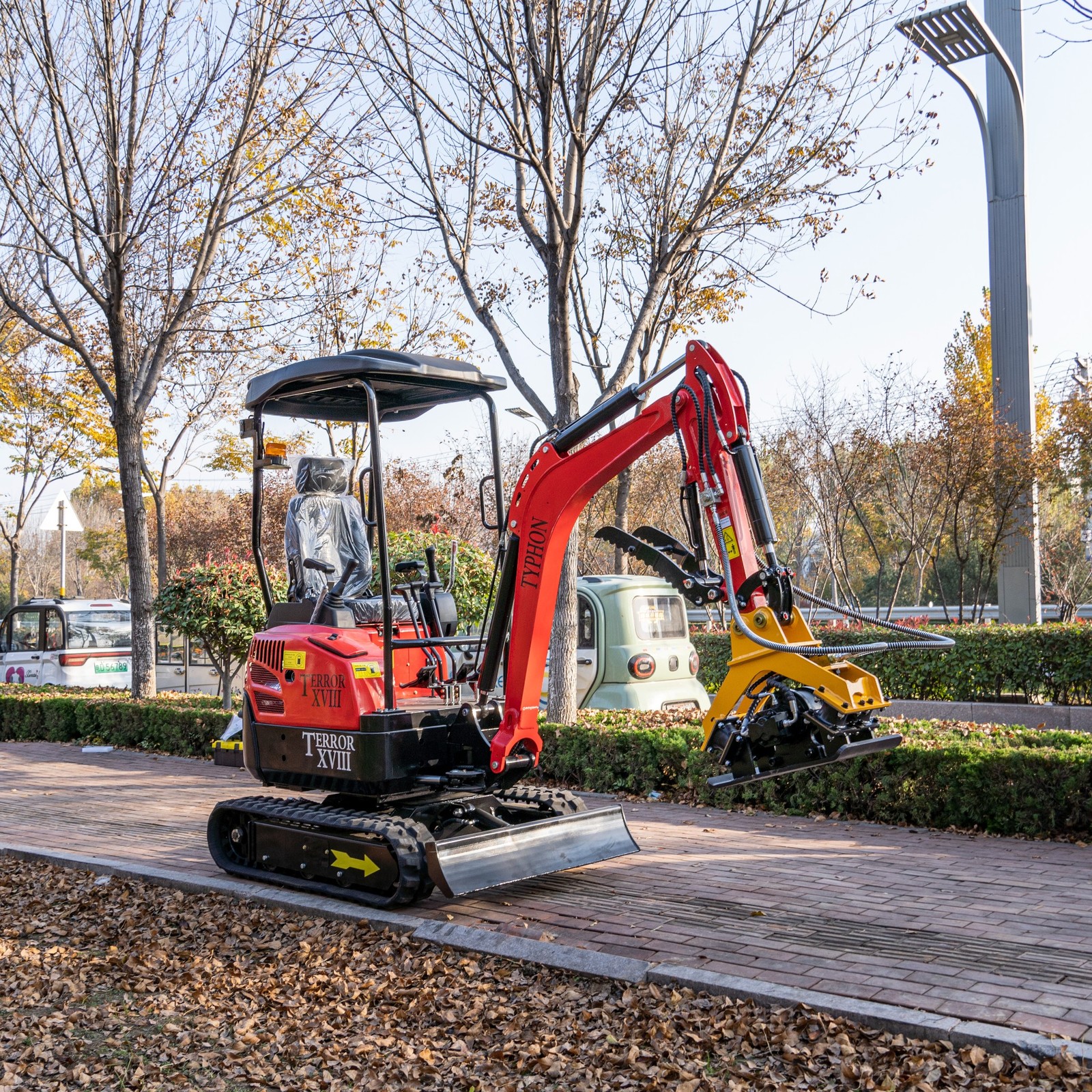 Heavy Duty Hydraulic Compactor Attachment Ft With 1-2 Ton TYPHON Mini Excavators