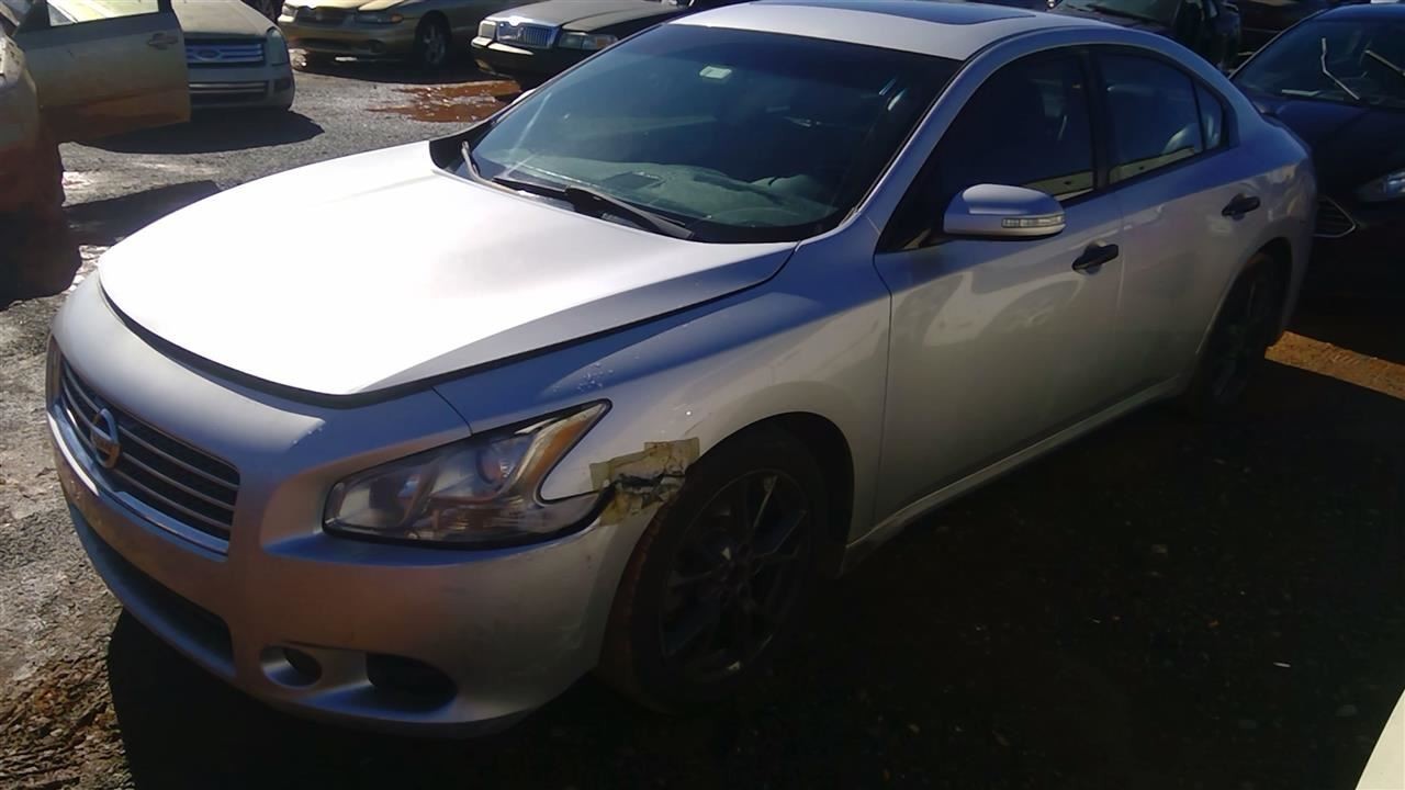 Passenger Right Front Spindle/Knuckle Fits 09-14 16-23 MAXIMA 261742