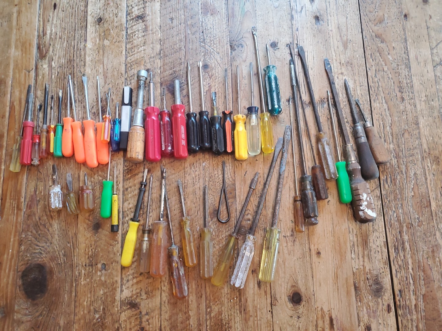 Vintage Made In USA Japan Screwdriver Lot Of 50 Stubby Long Hunter Enderes Rosco