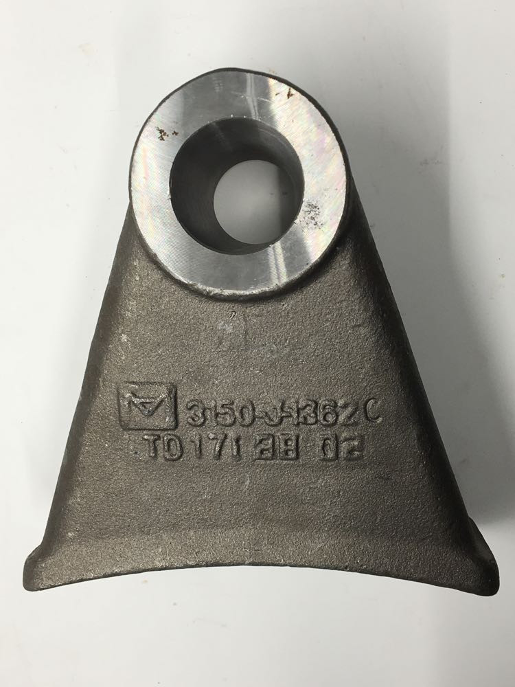Torque Rod Bracket 3150K1363 for Meritor (338-10123)
